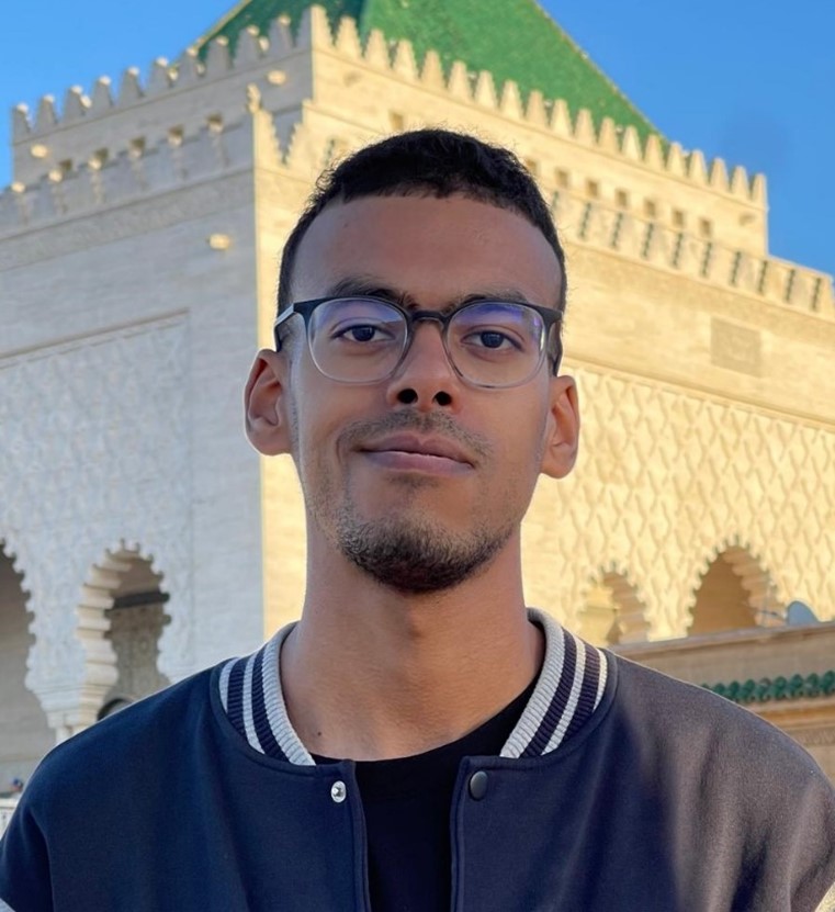 Hamza Diyagh - Master Digital Dental Technician - Maxillofacial Prosthetics Specialist